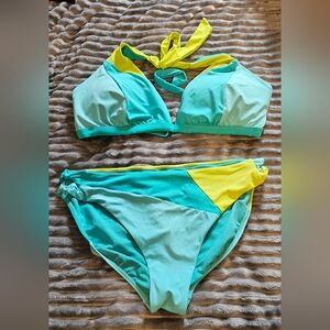 Teal/yellow bikini